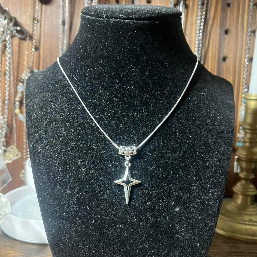 handmade y2k silver stainless steel snake necklace connect sparkly star pendant